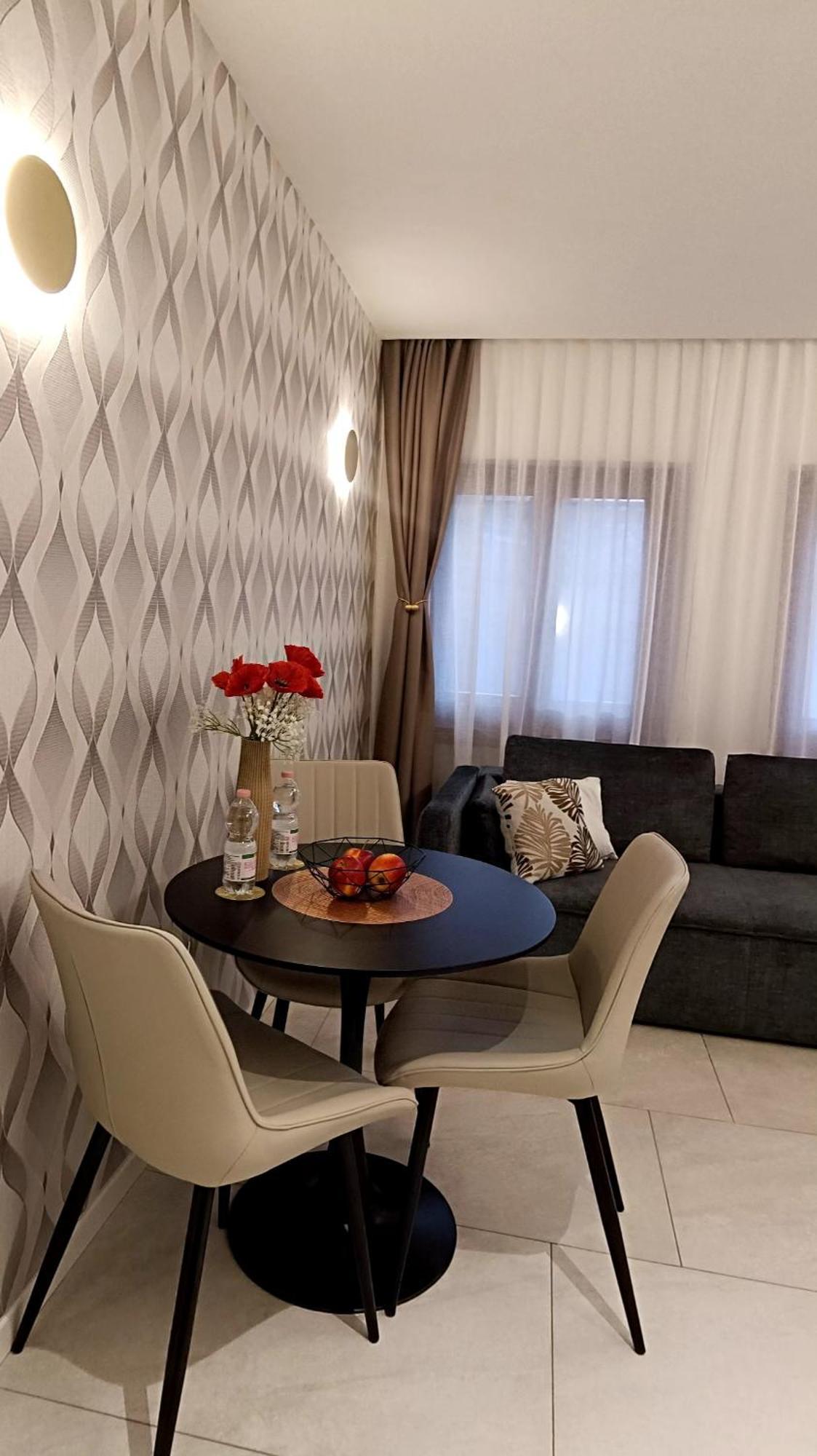 Dom Apartamento